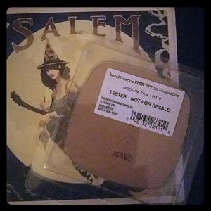 5 medium tan foundations